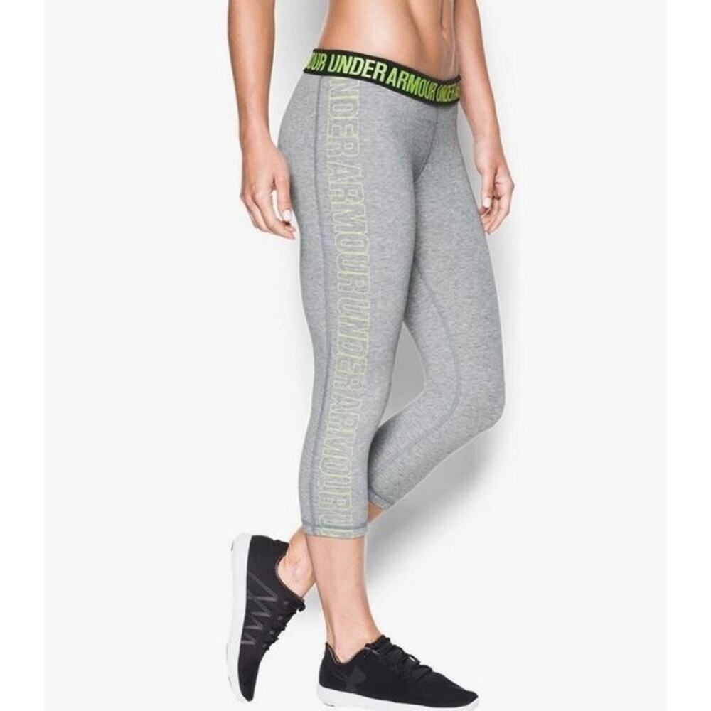 NWT Under Armour Women's Graphic Favorite Capri Grey X-SMALL